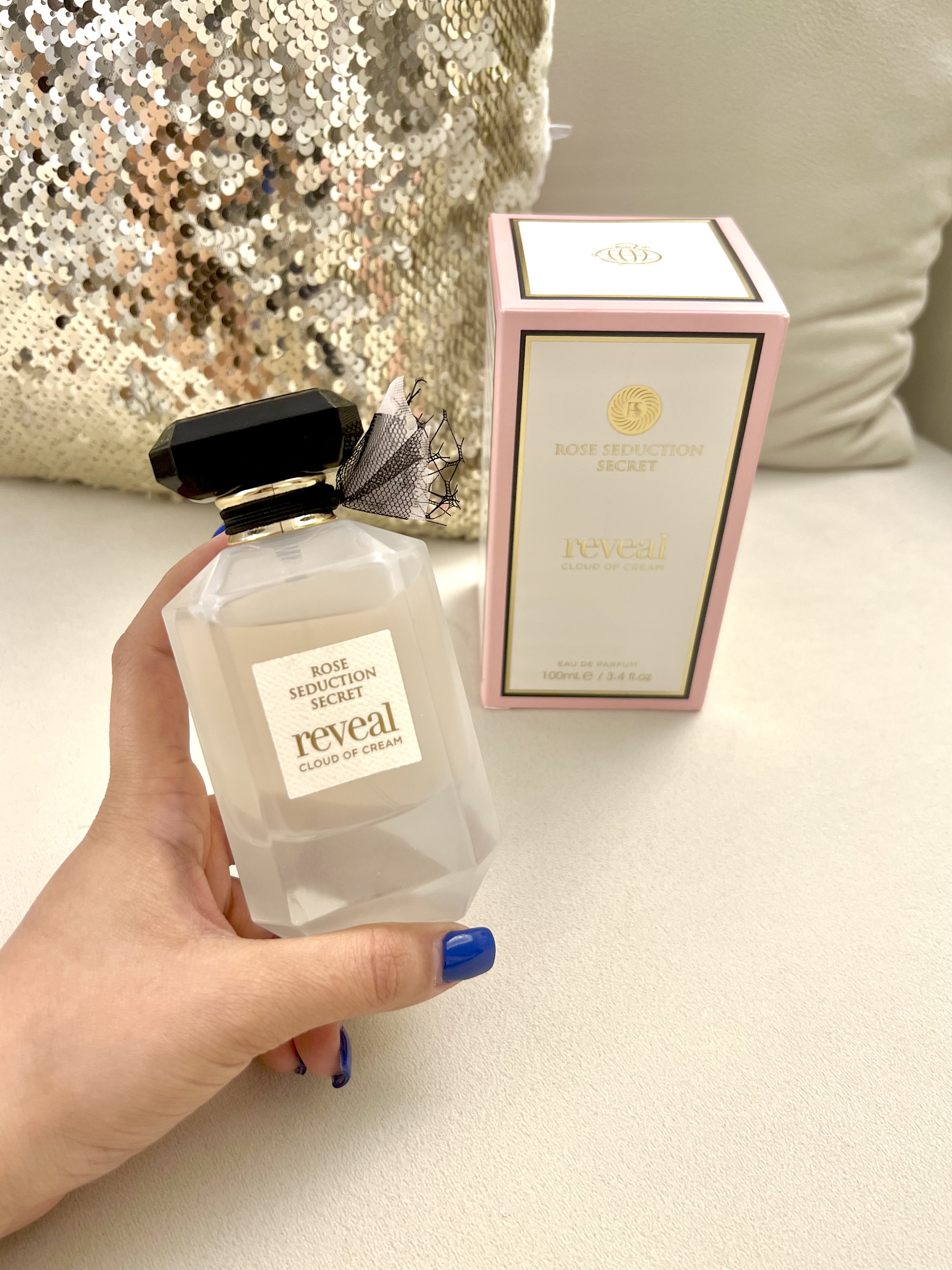 ادکلن ویکتوریا سکرت تیس کرم کلود🥥